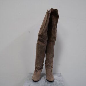 Stuart Weitzman Highland Boot in Beige Women's Size: 9.5
